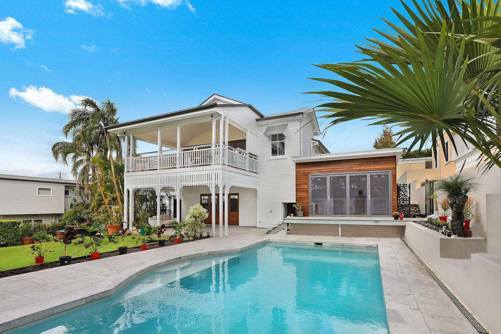 United Estates Realty